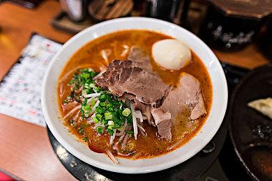 3DM速报：《GT赛车7》M站玩家均分仅2分 守望先锋联赛未找到赞助